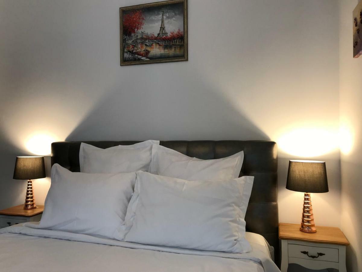 Calea Poienii Penthouse Lägenhet Braşov Exteriör bild