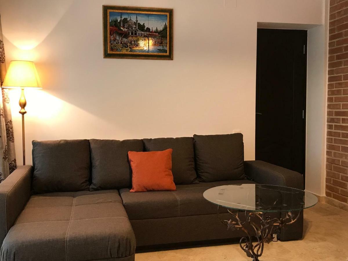 Calea Poienii Penthouse Lägenhet Braşov Exteriör bild